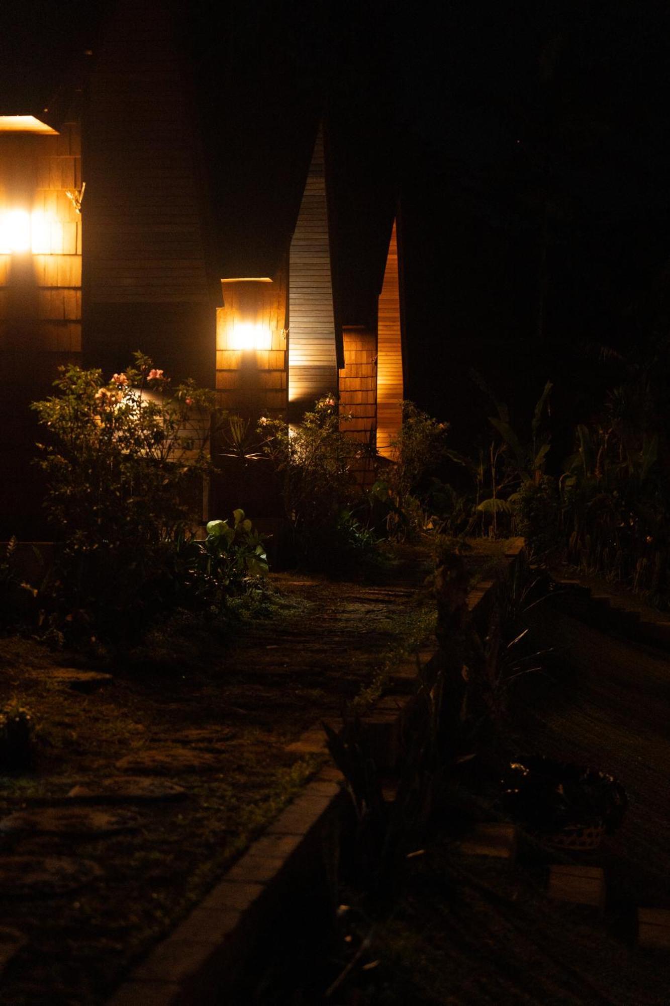 הוילה Selemadeg Catu Glamping Bedugul מראה חיצוני תמונה
